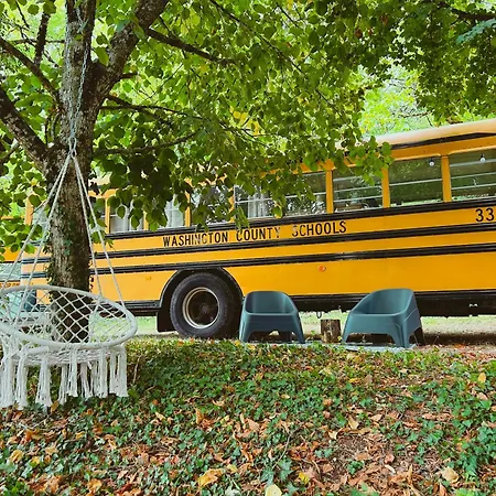 School Bus * Loupiac (Lot)